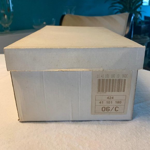 J.M. Weston men's size 8 mocassin - Picture 12 of 12